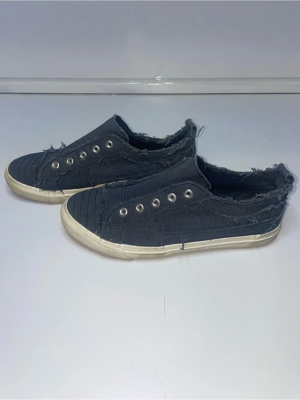 Corkys Women's Frayed Slip-On Sneakers in Navy size 8